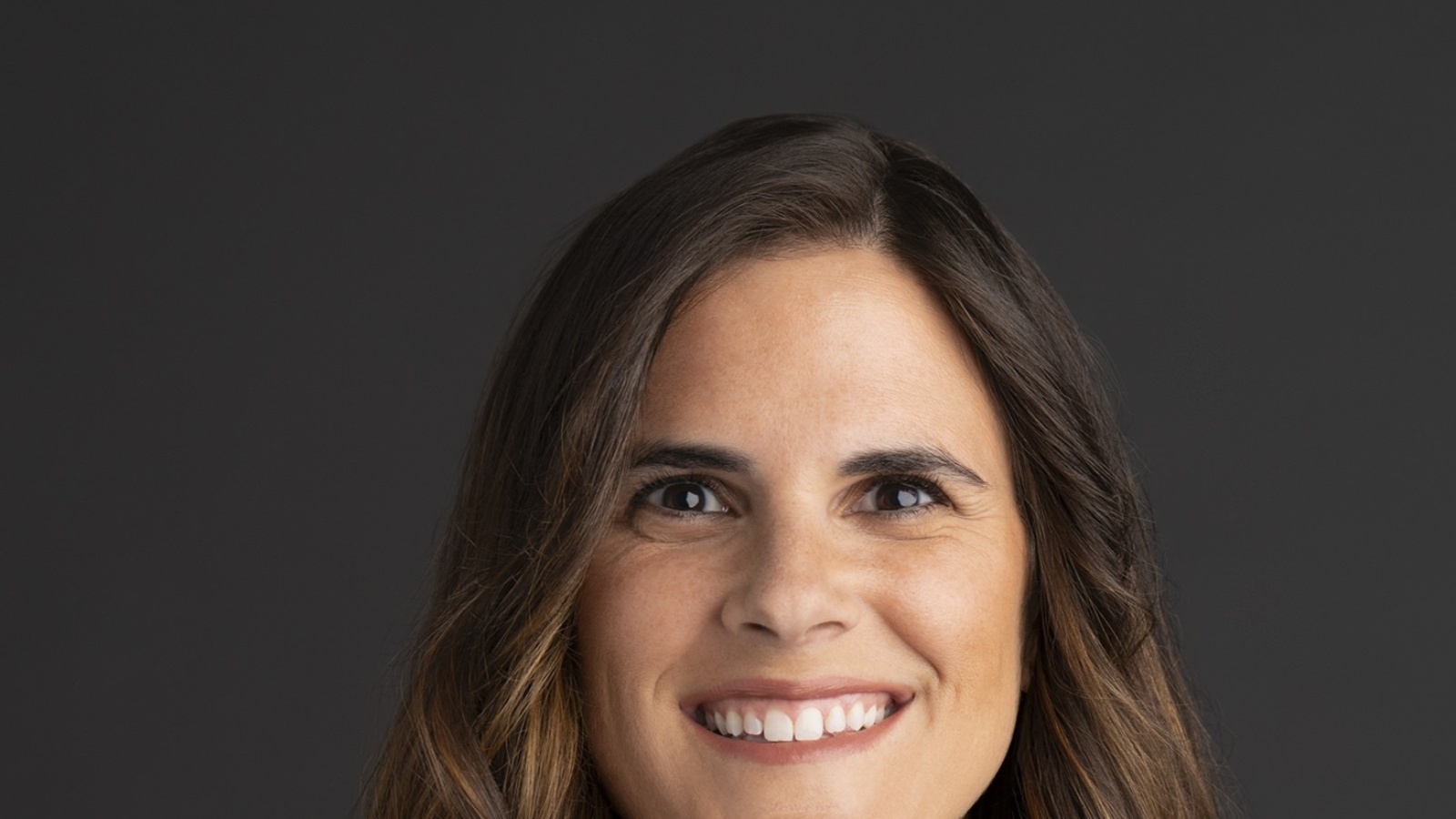 Headshot of Point72 Head of IR, Elena